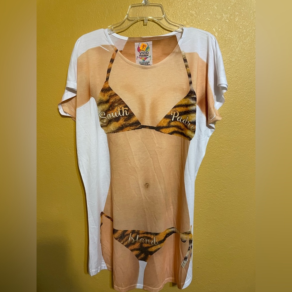 Swimsuit coverup —New